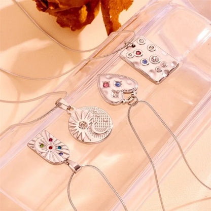 Elegant Minimalist Streetwear Heart Shape Rectangle Titanium Steel 18K Gold Plated Pendant Necklace