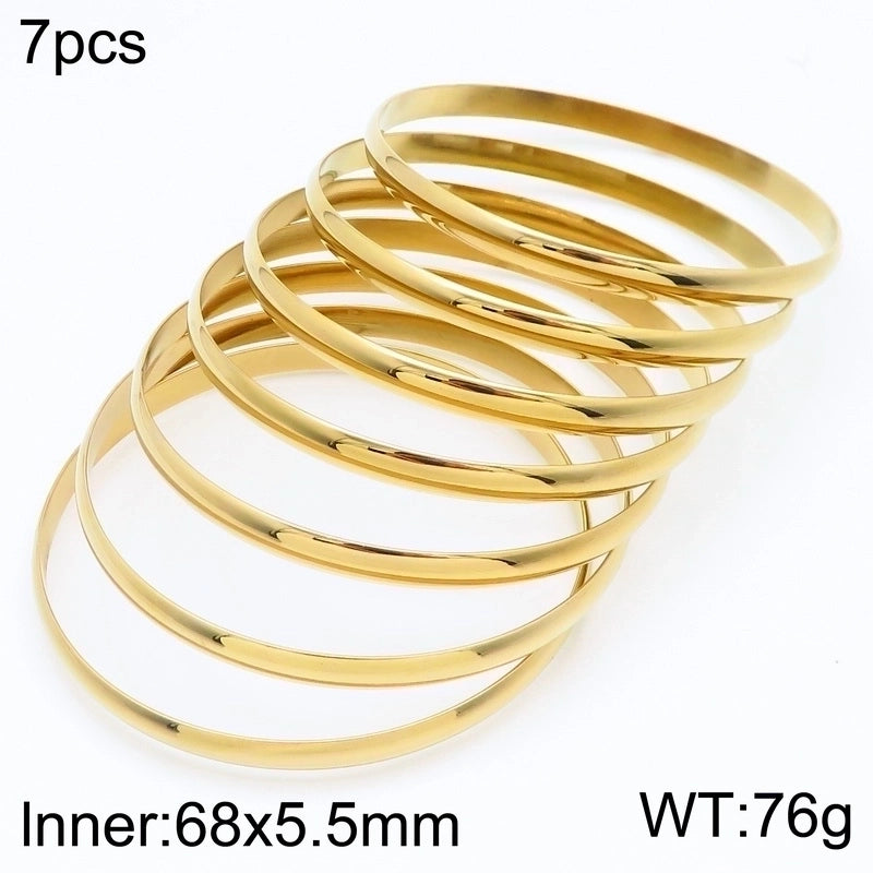 Minimalist Round Stainless Steel 18K Gold Plated Bangle In Bulk