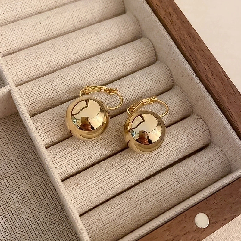 Silver Needle Exaggerated Lovely Earrings Light Luxury High-grade Niche Earrings Fashion Metal Temperament Earrings For Women