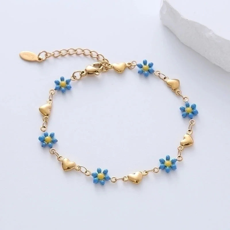 Sweet Minimalist Heart Shape Flower 304 Stainless Steel 18K Gold Plated Bracelets In Bulk