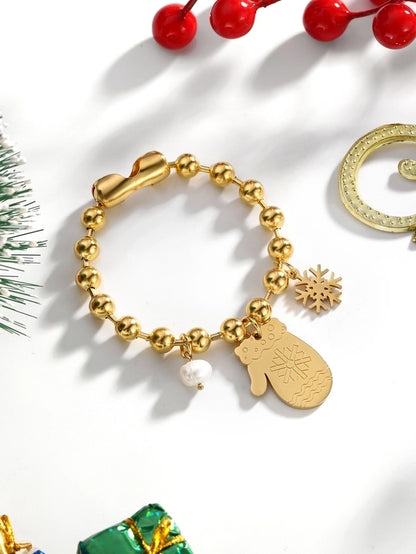 Casual Elegant Lady Santa Claus 304 Stainless Steel Freshwater Pearl 24K Gold Plated Freshwater Pearl Beaded Chain Bracelets In Bulk Christmas