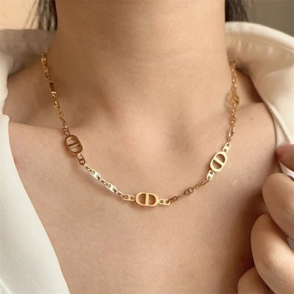 304 Stainless Steel Casual Hip-Hop Patchwork Plating Pig Nose Necklace