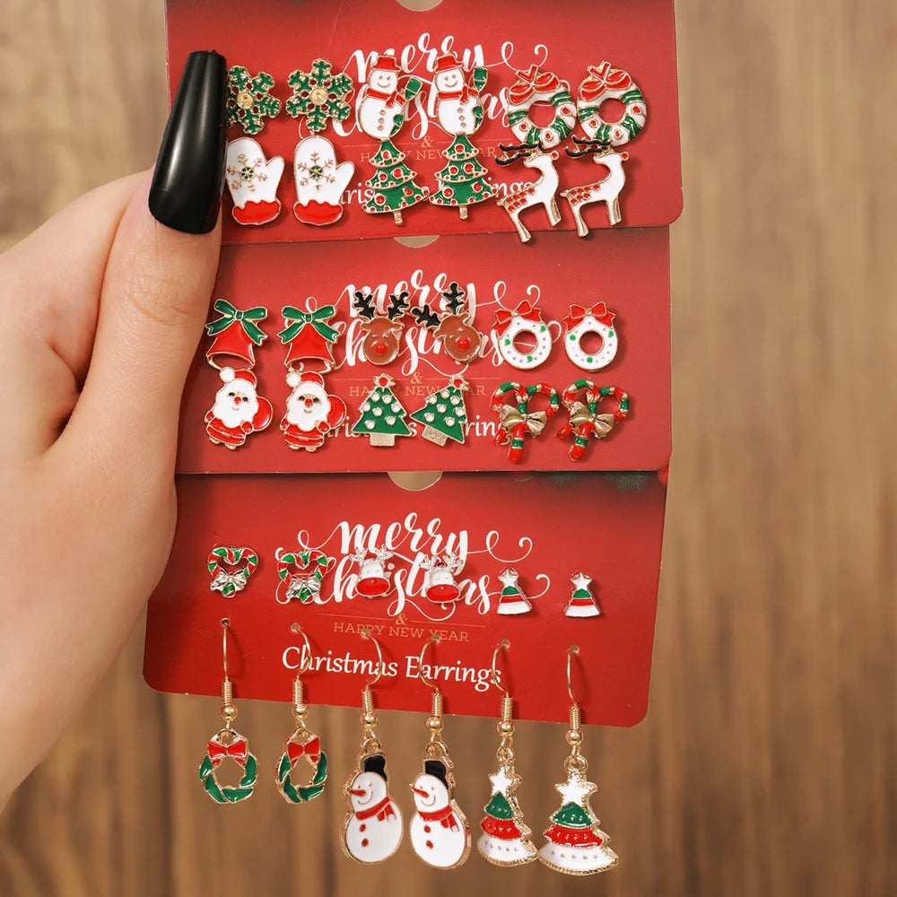 2 Pieces 1 Set Fashion Christmas Tree Santa Claus Christmas Socks Enamel Alloy Drop Earrings