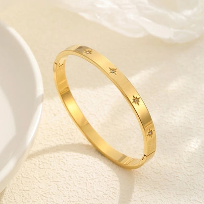 Casual Elegant Geometric Star Titanium Steel 18K Gold Plated Rhinestones Bangle In Bulk