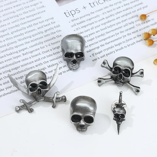 Funny Pin Skull Alloy Unisex Brooches 1 Piece