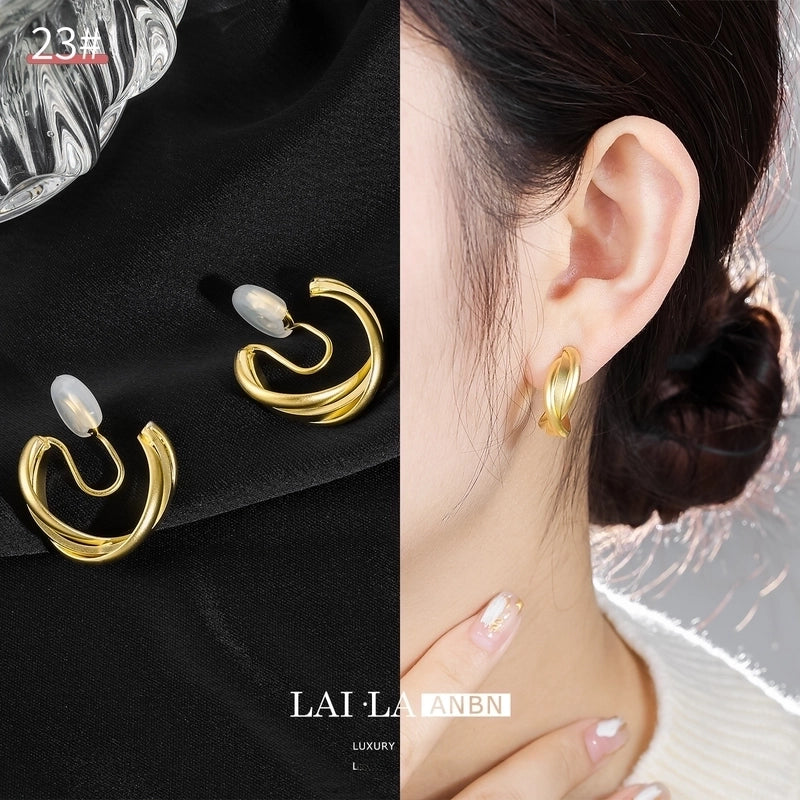 Mosquito Incense Plate Ear Clip Women's Ear Holes Exquisite Pearl Earrings Advanced Hong Kong Style Retro Niche Light Luxury Earrings
