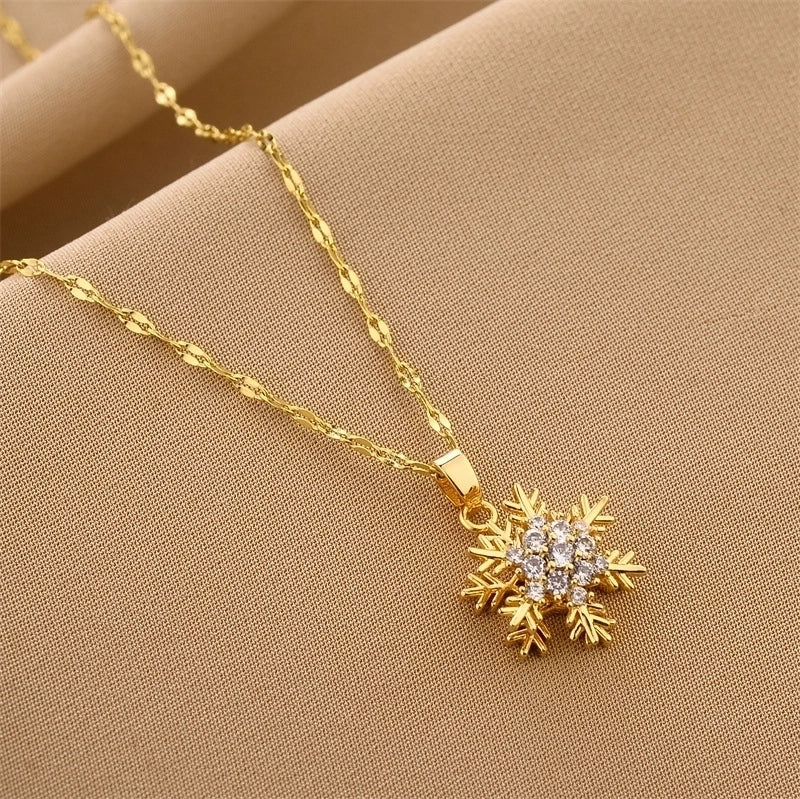 Elegant Snowflake Titanium Steel Inlay Zircon Pendant Necklace 1 Piece
