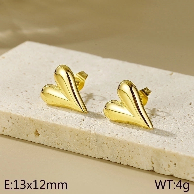 1 Pair Minimalist Heart Shape Titanium Steel Gold Plated Ear Studs