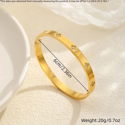 Casual Elegant Star Flower Titanium Steel 18K Gold Plated Bangle In Bulk