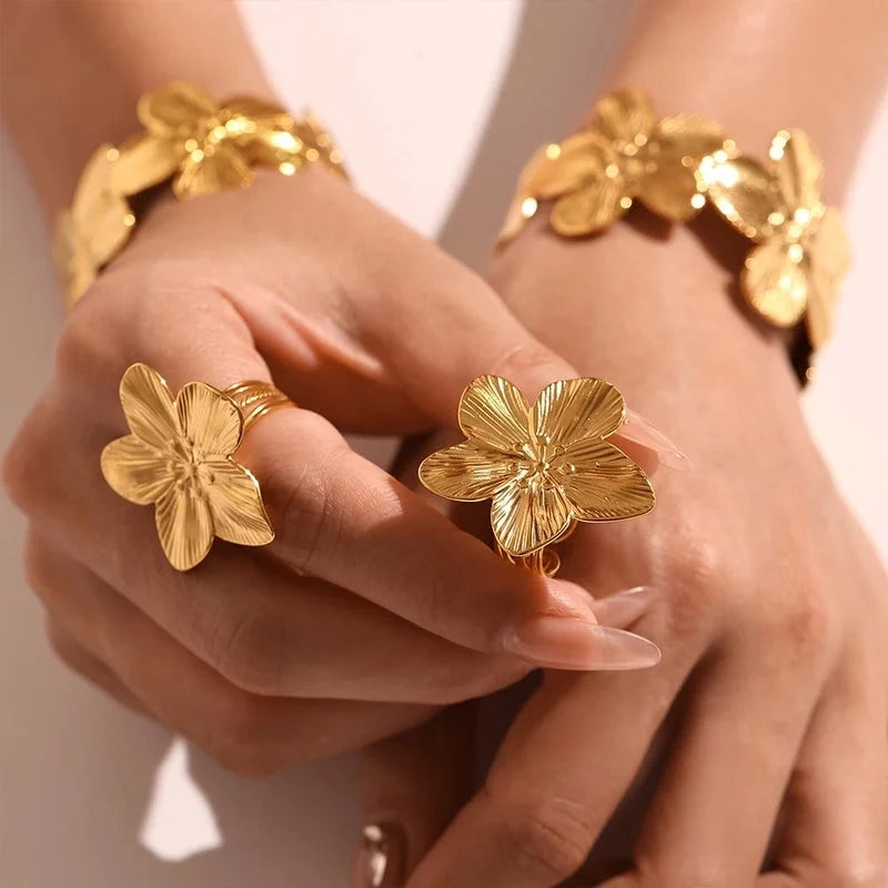 Elegant Vacation Flower 304 Stainless Steel 18K Gold Plated Rings Bracelets Necklace