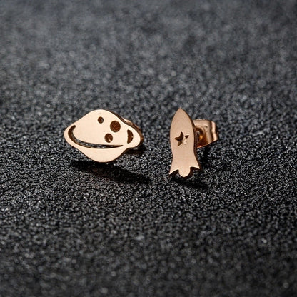 1 Pair Sweet Minimalist Artistic Animal Irregular Polishing Plating 304 Stainless Steel 18K Gold Plated Ear Studs