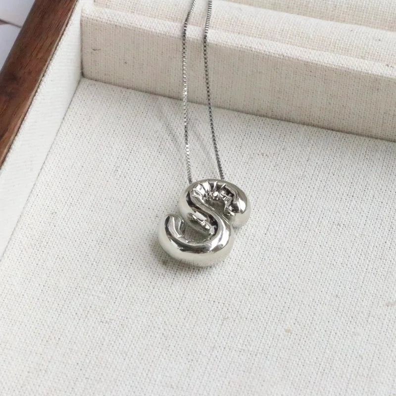 Minimalist Classic Style Letter Copper Silver Plated Pendant Necklace In Bulk