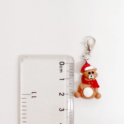 1 Piece 30mm Resin Santa Claus Snowman Elk Pendant Melon Seed Buckle Jewelry Accessories