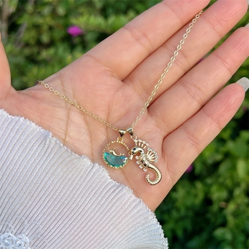 Retro Classic Style Hippocampus Mermaid Shell Copper Pearl Zircon 18K Gold Plated Inlay Pendant Necklace
