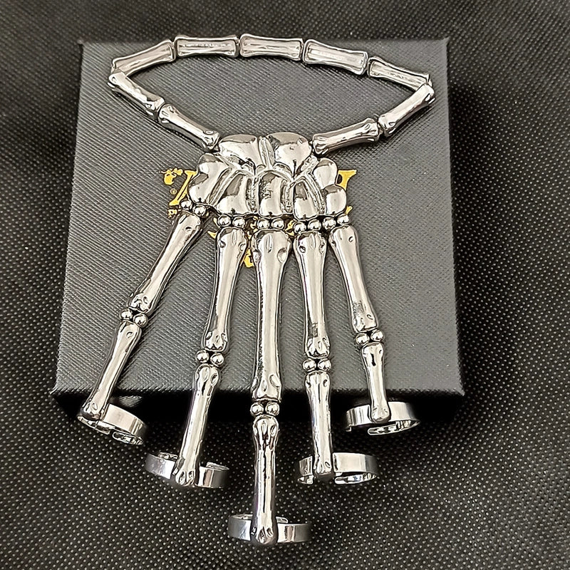 Hot Exaggerated Metal Skeleton Skull Bracelet Ghost Claw Finger Bracelet Halloween Jewelry