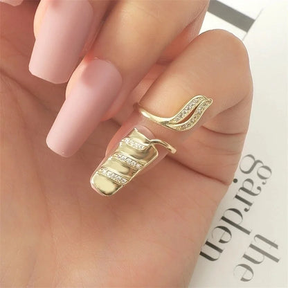 Luxurious Geometric Devil's Eye Heart Shape Copper Rhinestones Zircon Rings In Bulk