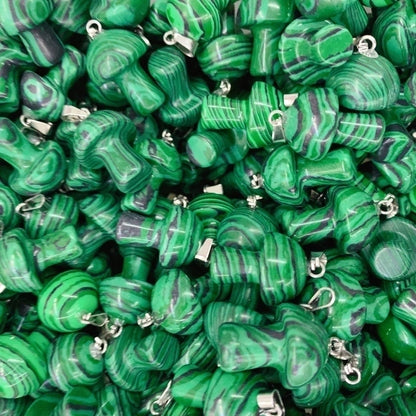 Fashion Mushroom Natural Crystal Polishing Pendant Necklace 1 Piece