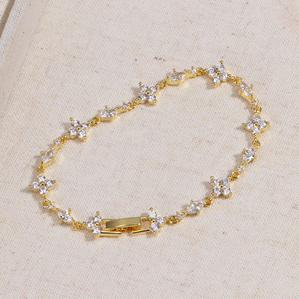 Refreshing Women Bowknot Flower Bowknot Copper Diamond Inlay Bracelets