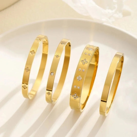 Casual Elegant Star Flower Titanium Steel 18K Gold Plated Bangle In Bulk