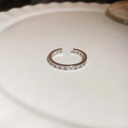 Elegant Lady Geometric Copper Inlay Zircon Open Rings