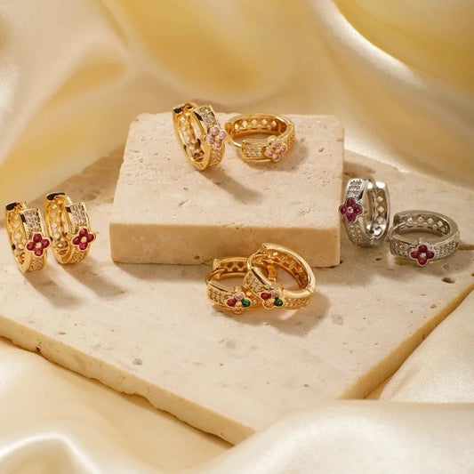 1 Pair Elegant Minimalist Shiny Geometric Four Leaf Clover Inlay Copper Zircon K Gold Plated Rhodium Plated Earrings