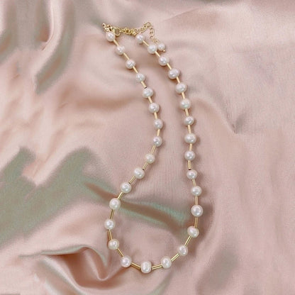 Alloy Freshwater Pearl Copper Fashion Solid Color Irregular Necklace