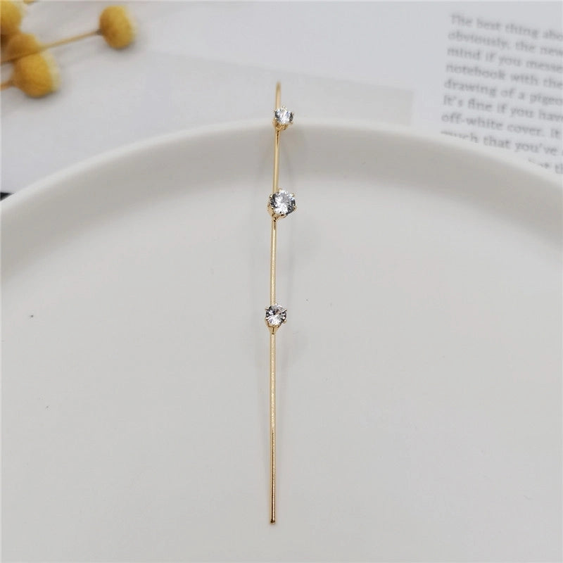 2 Pieces Trendy Zircon Ear Hook Piercing Ear Pin Female Net Red Personality Design Surrounding Ear Bone Clip Oblique Line Earrings