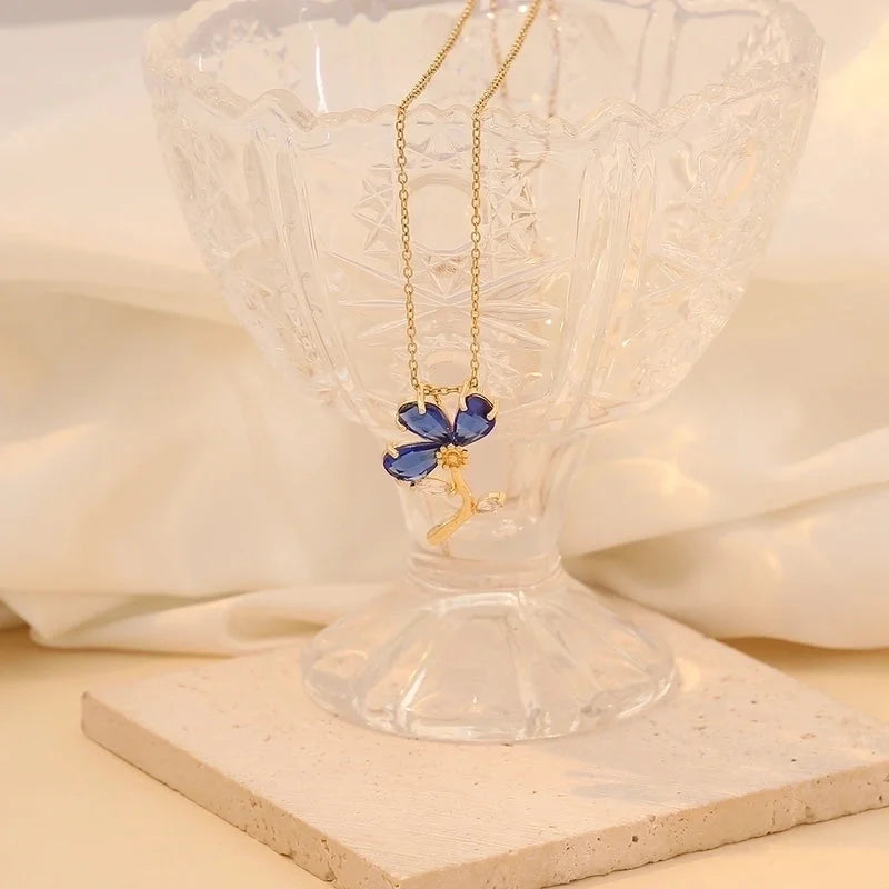 Minimalist Commute Flower 304 Stainless Steel Glass 18K Gold Plated Inlay Pendant Necklace