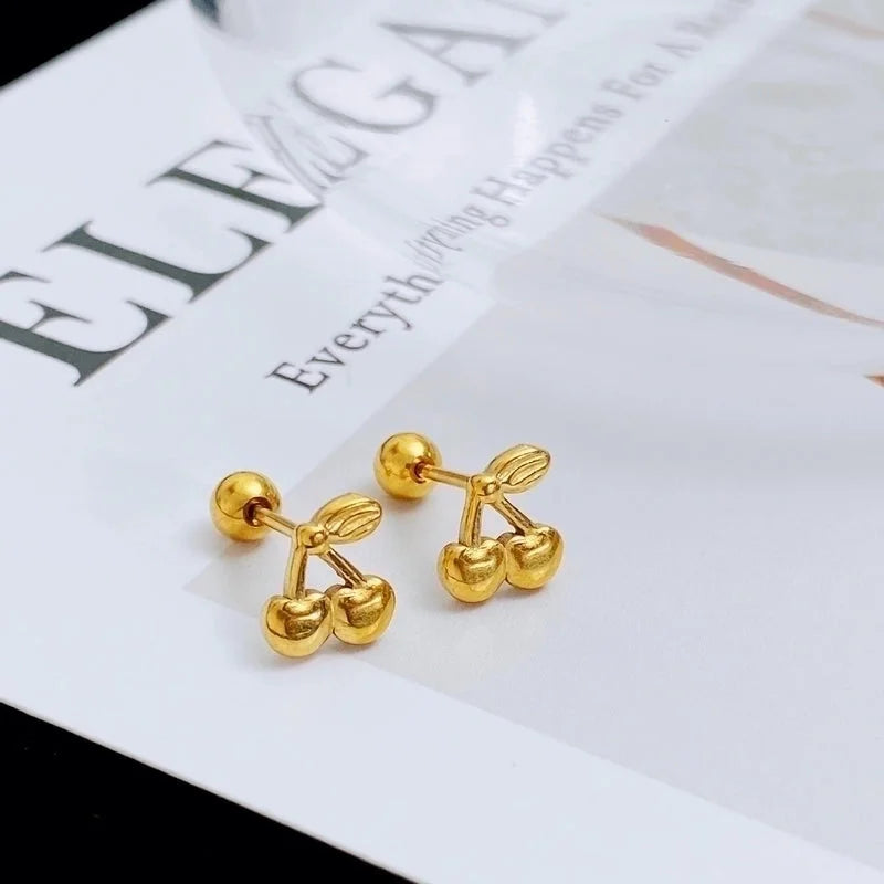 1 Pair Sweet Cross Heart Shape Snowflake Plating 304 Stainless Steel Titanium Steel 18K Gold Plated Cartilage Earrings