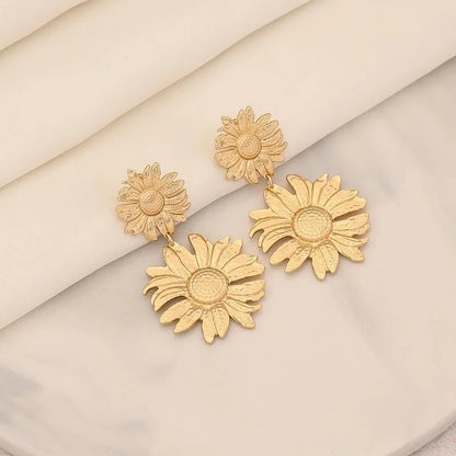 1 Pair Elegant Minimalist Sunflower Flower Plating 304 Stainless Steel 18K Gold Plated Ear Studs