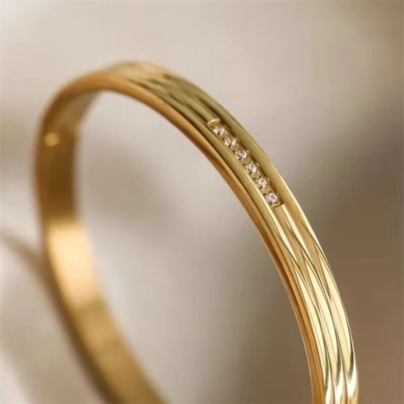 Casual Minimalist Round Square Stripe Stainless Steel Plating Inlay Zircon 18k Gold Plated Bangle