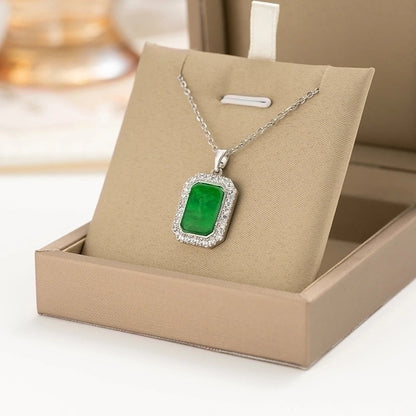 304 Stainless Steel Copper 18K Gold Plated K Gold Plated Inlay Heart Shape Wings Butterfly Zircon Pendant Necklace