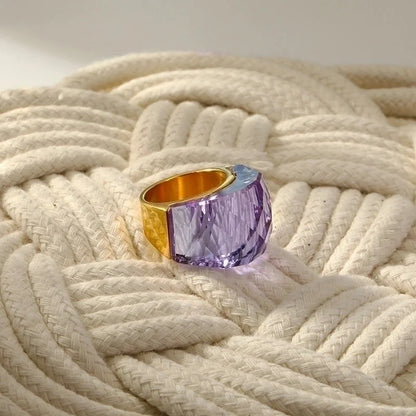 Elegant Lady Round Titanium Steel Plating Inlay Artificial Gemstones 18k Gold Plated Rings