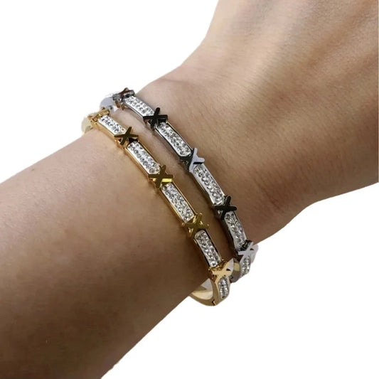 Elegant Streetwear Solid Color Titanium Steel Bangle In Bulk Stainless Steel Bracelets