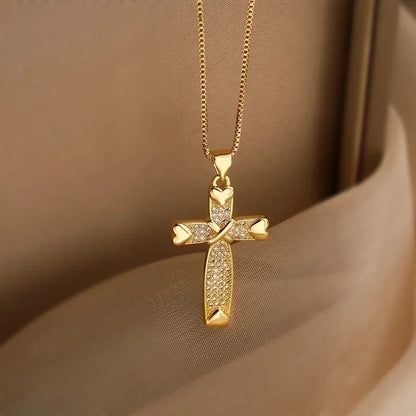 Minimalist Commute Cross Copper 18k Gold Plated Zircon Pendant Necklace In Bulk