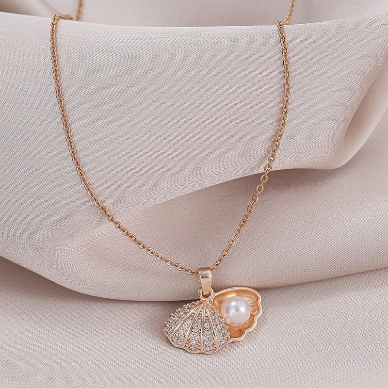 Elegant Shell 304 Stainless Steel Copper Artificial Pearls Zircon 18K Gold Plated K Gold Plated Plating Inlay Pendant Necklace