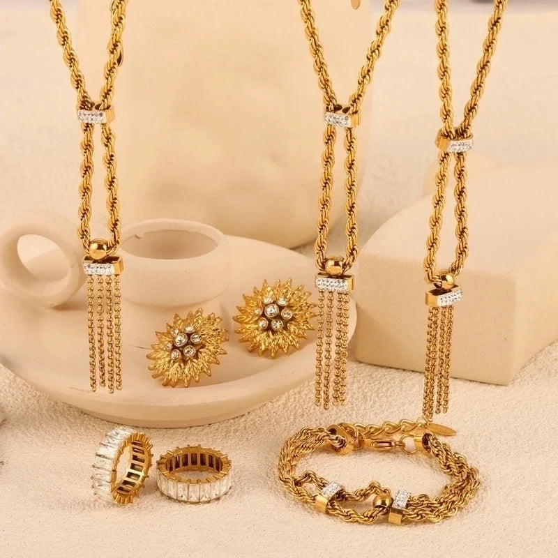 Titanium Steel 18K Gold Plated Lady Minimalist Classic Style Plating Inlay Twist Rhinestones Zircon Jewelry Set