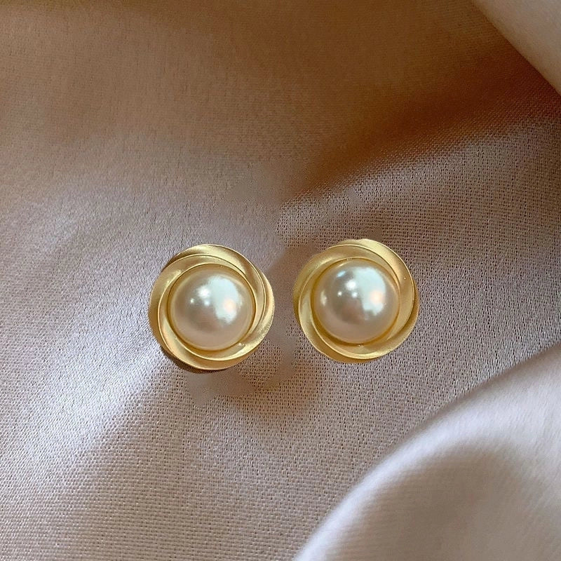 10 Pieces Minimalist Heart Shape Flower Bow Knot Imitation Pearl Alloy Rhinestone Irregular Women\'S Earrings 1 Pair