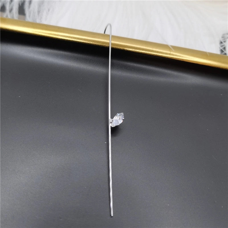 2 Pieces Trendy Zircon Ear Hook Piercing Ear Pin Female Net Red Personality Design Surrounding Ear Bone Clip Oblique Line Earrings