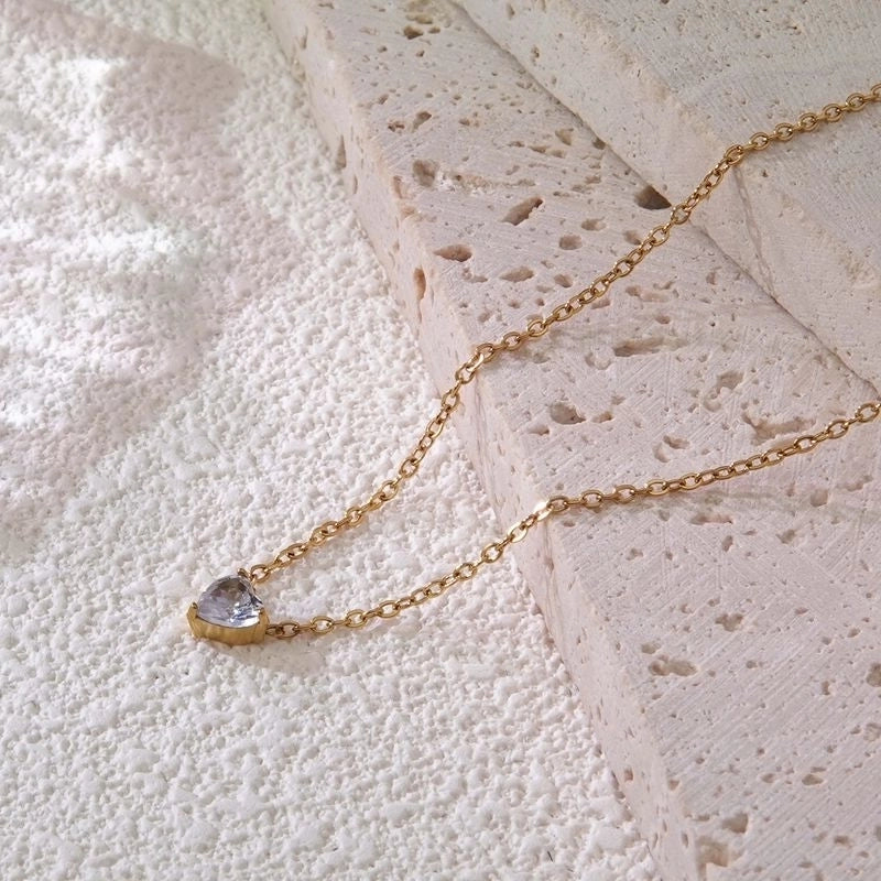 Sweet Minimalist Commute Heart Shape 304 Stainless Steel Rhinestones Birthstone 18K Gold Plated Inlay Necklace