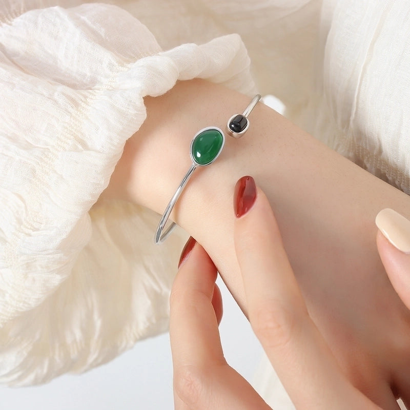 Elegant Oval Titanium Steel 18K Gold Plated Agate Cuff Bracelets In Bulk