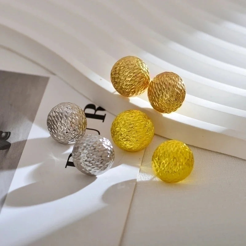 1 Pair Elegant Solid Color Pleated Titanium Steel Gold Plated Ear Studs