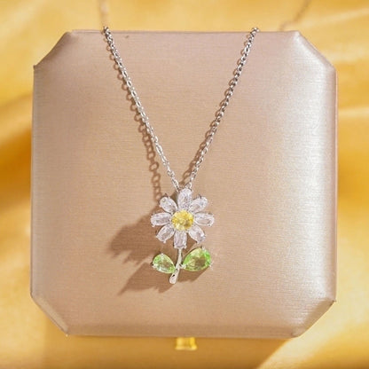 304 Stainless Steel Copper 18K Gold Plated K Gold Plated Cute Inlay Flower Butterfly Acrylic Shell Zircon Pendant Necklace