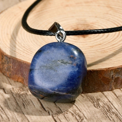 Cute Vintage Style Exaggerated Asymmetrical Natural Stone Pendant Necklace In Bulk