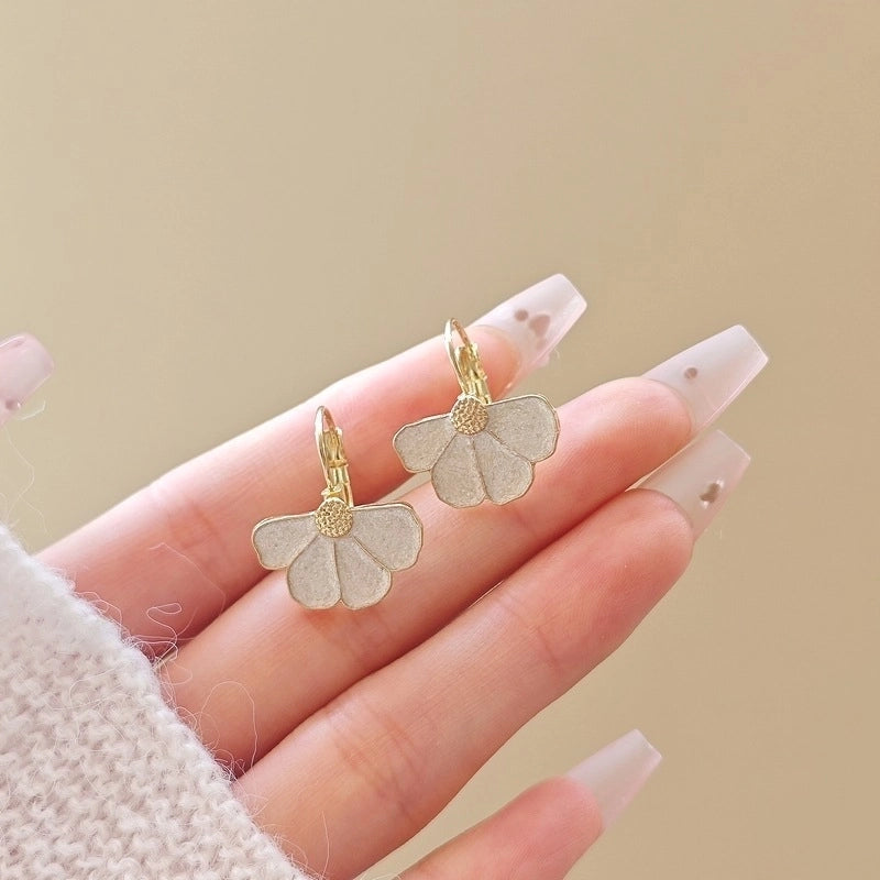 10 Pieces Minimalist Heart Shape Flower Bow Knot Imitation Pearl Alloy Rhinestone Irregular Women\'S Earrings 1 Pair