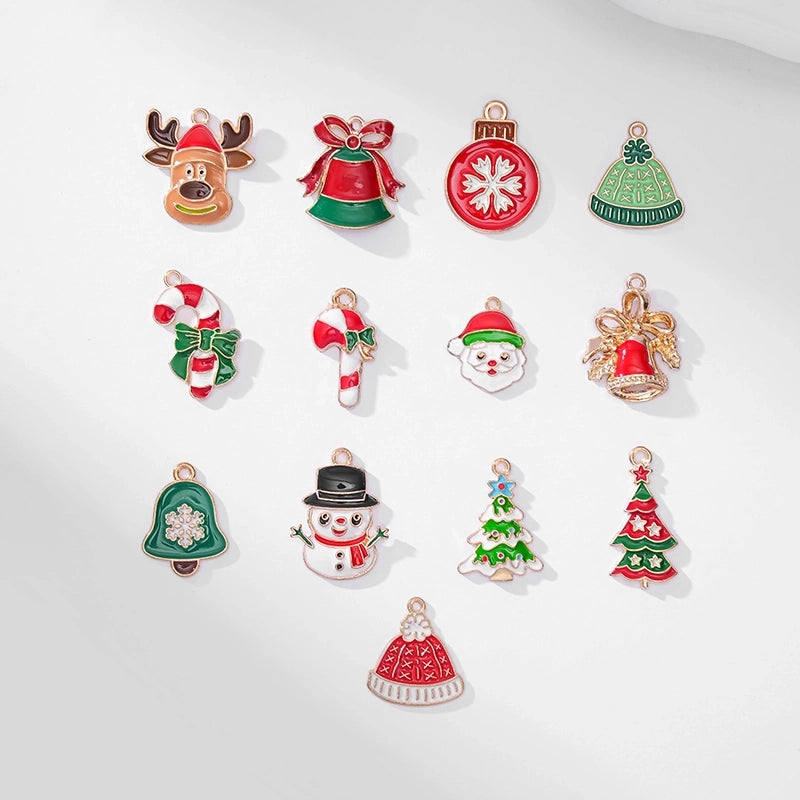 10 PCS/Package 15.9*17.8mm 16*22MM 18.1*19mm Alloy Christmas Hat Christmas Tree Santa Claus Pendant Jewelry Accessories