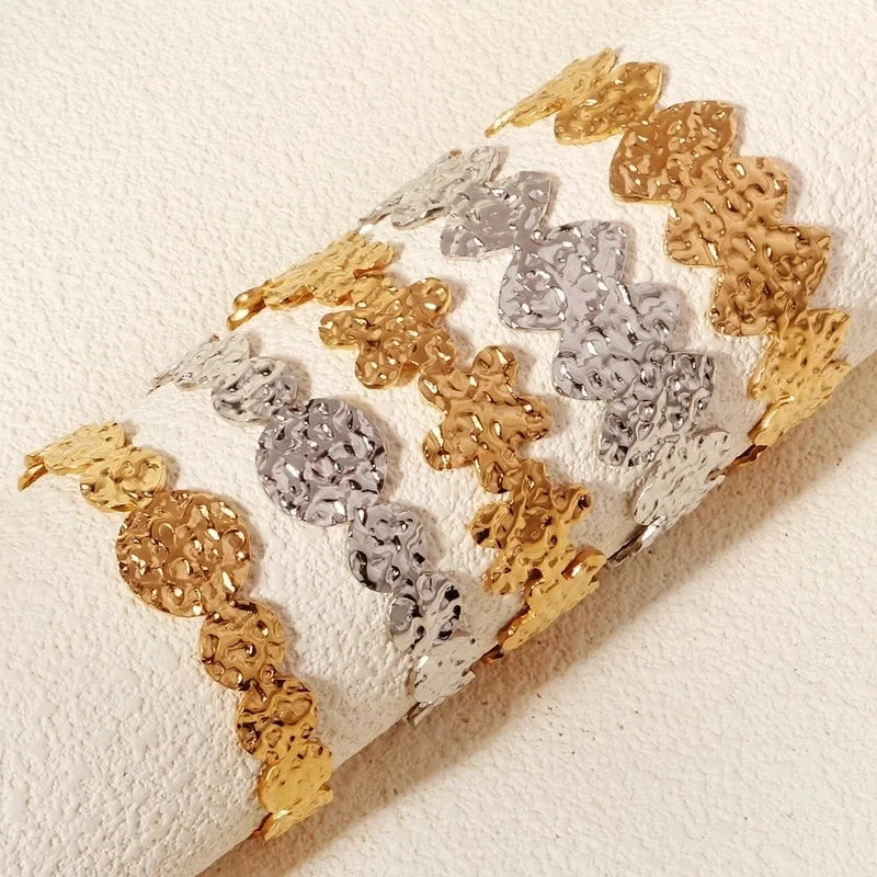 Modern Style Geometric Plant 304 Stainless Steel 18K Gold Plated Bangle In Bulk