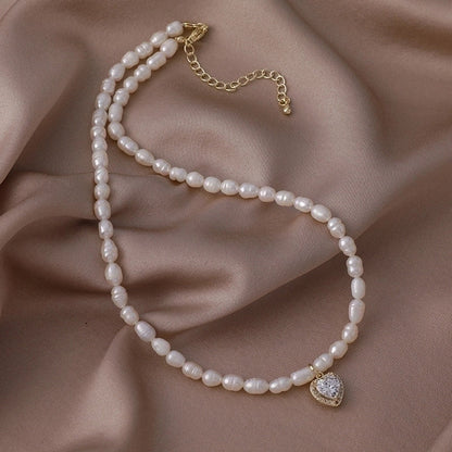 Alloy Freshwater Pearl Copper Fashion Solid Color Irregular Necklace