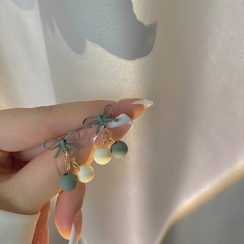 1 Pair Retro Heart Shape Bow Knot Inlay Silver Artificial Pearls Zircon Earrings