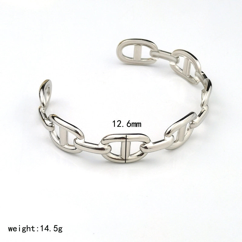 Casual Minimalist Solid Color Flower Butterfly 304 Stainless Steel 18K Gold Plated Bangle In Bulk